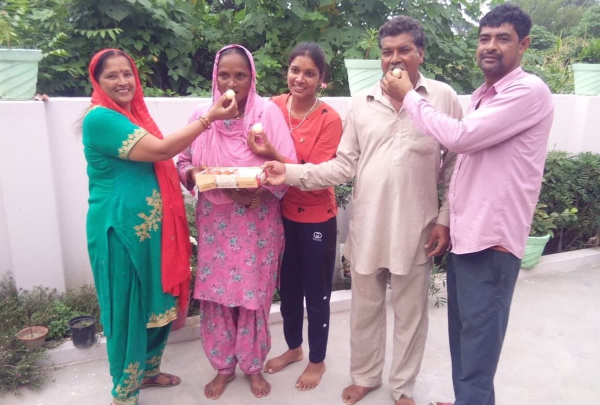tokyo paralympics silver medal winner Nishad kumar story