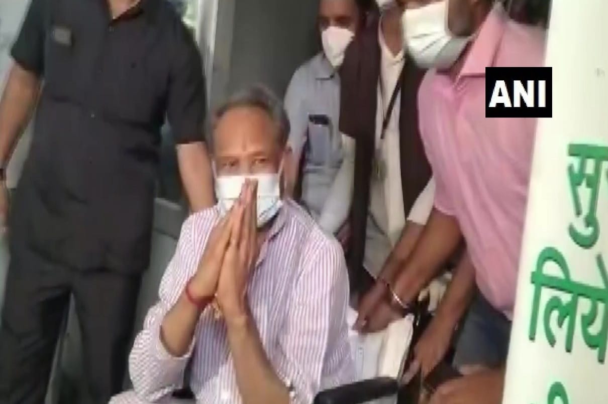 Rajasthan CM Ashok Gehlot discharged at Sawai Man Singh Hospital in Jaipur