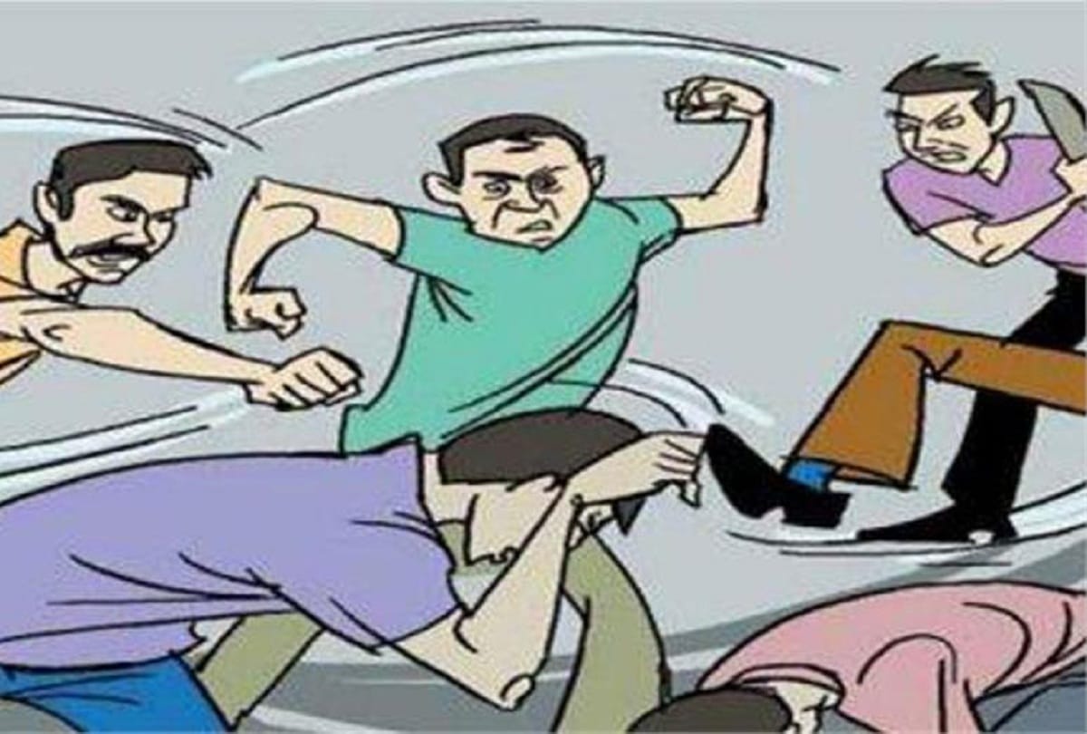 Woman leg broken during attack on couple getting boundary wall in Gorakhpur