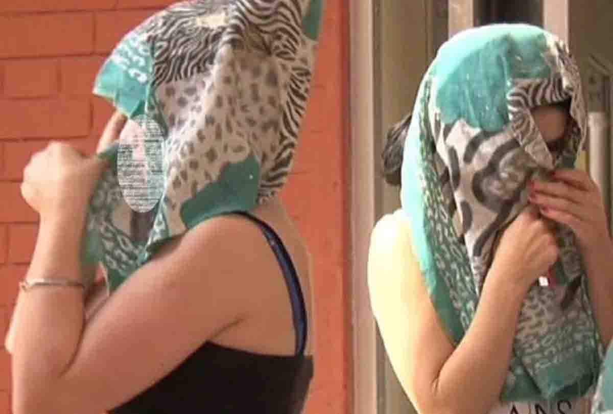 Auraiya: Police caught three lovers in hotel