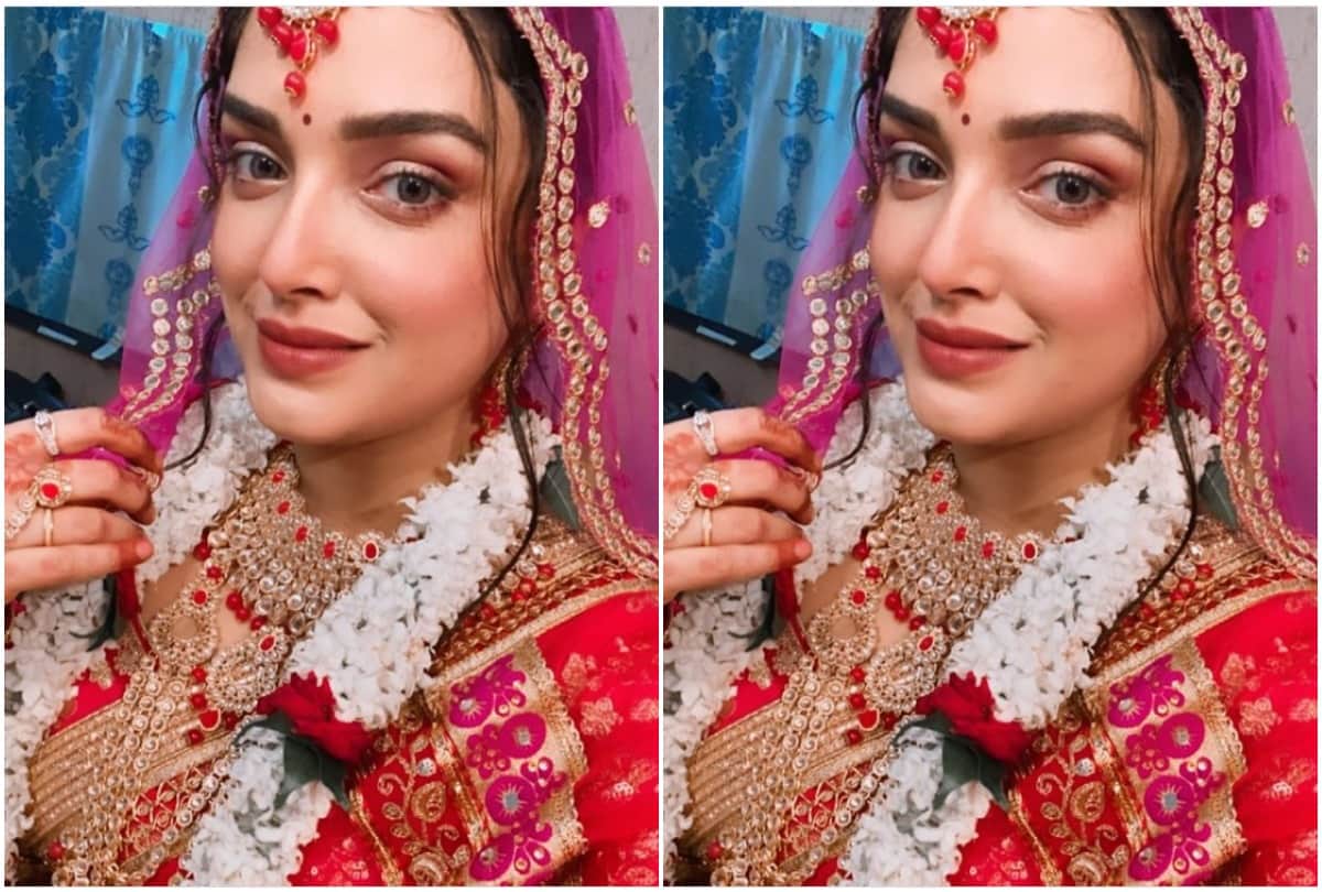 Bhojpuri: Amrapali Dubey shares picture on Nani birthday fans are shocked to see actress in sindoor