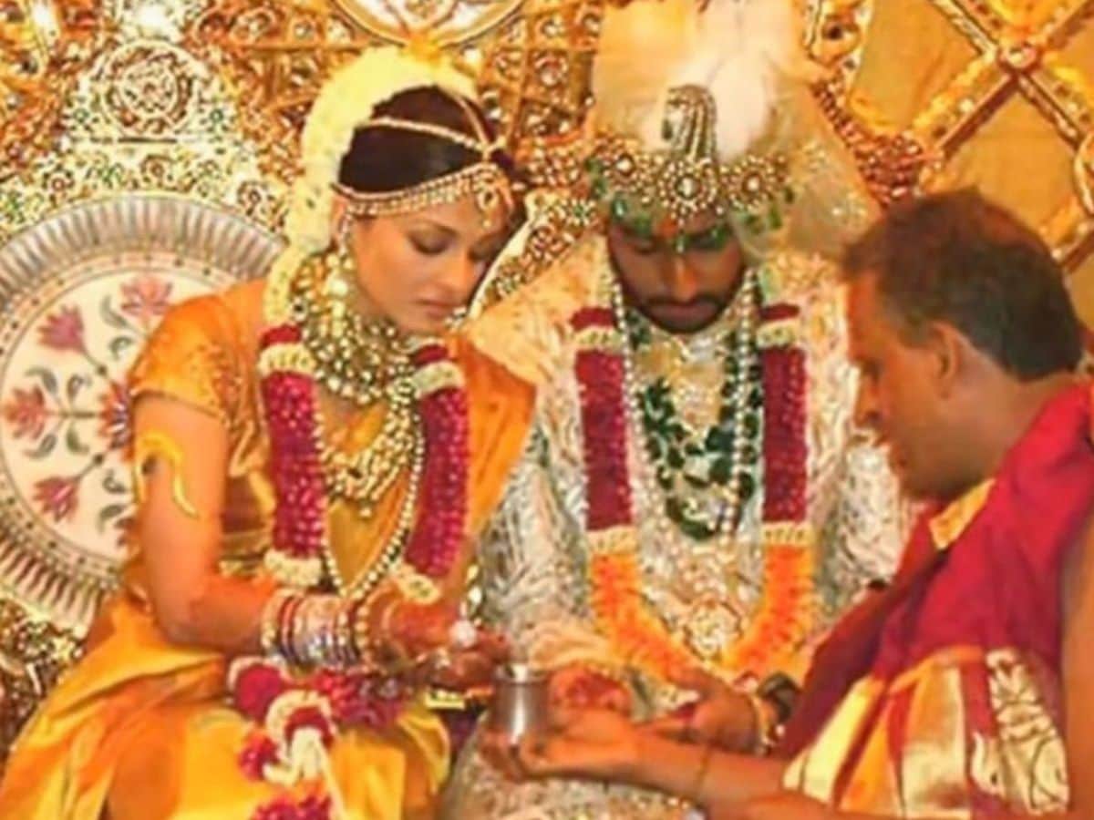 5 Bollywood actresses wore expensive wedding lehengas at their wedding