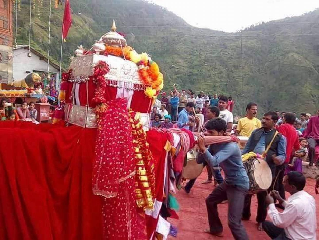 Crowds gathered for Bhadrakali's darshan, the crowd of Bhadon started