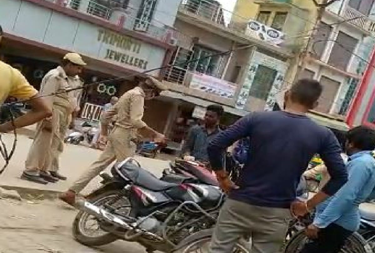 Video of minor student in police uniform goes viral in etah