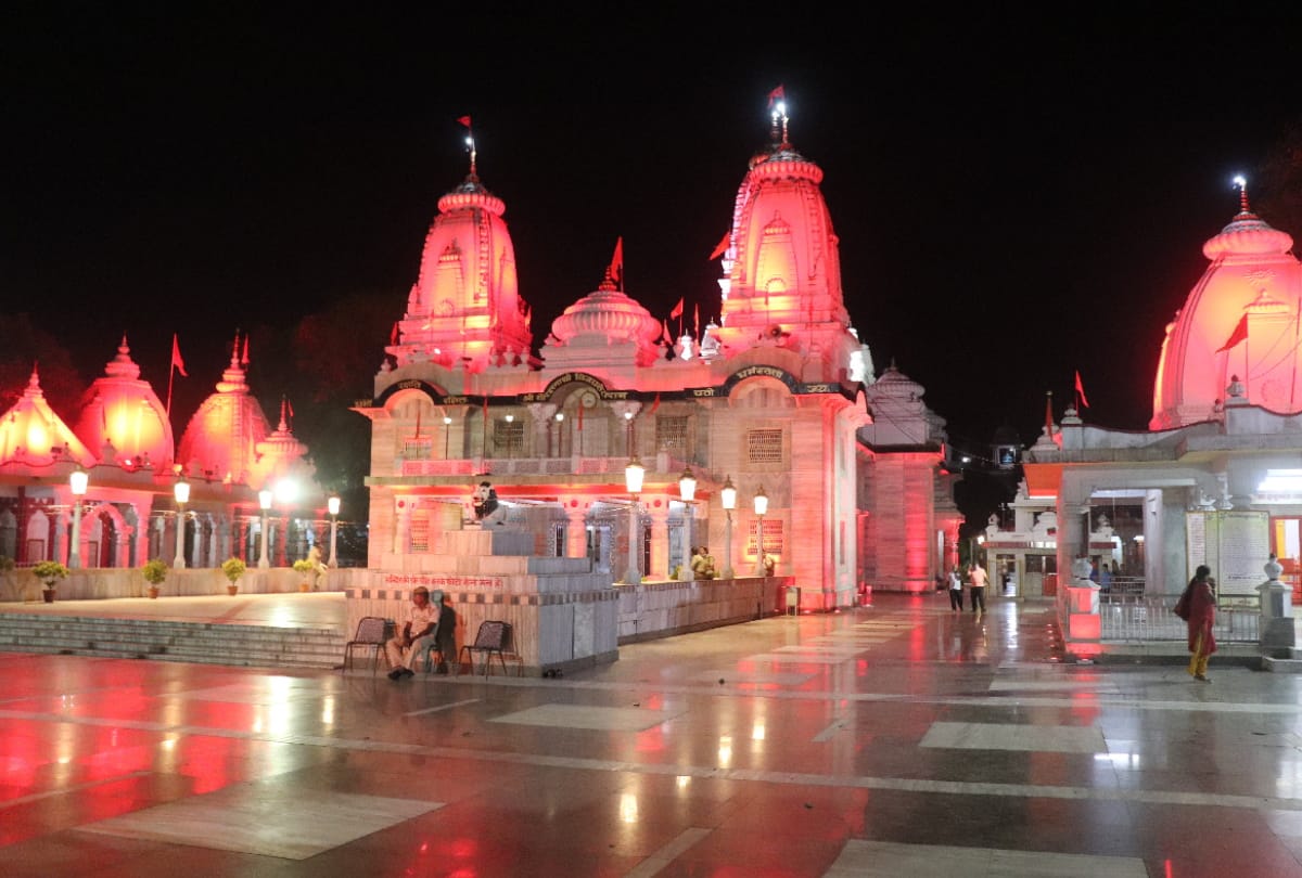 krishna janmashtami celebration in Gorakhnath temple gorakhpur latest photos of janmashtami 2021