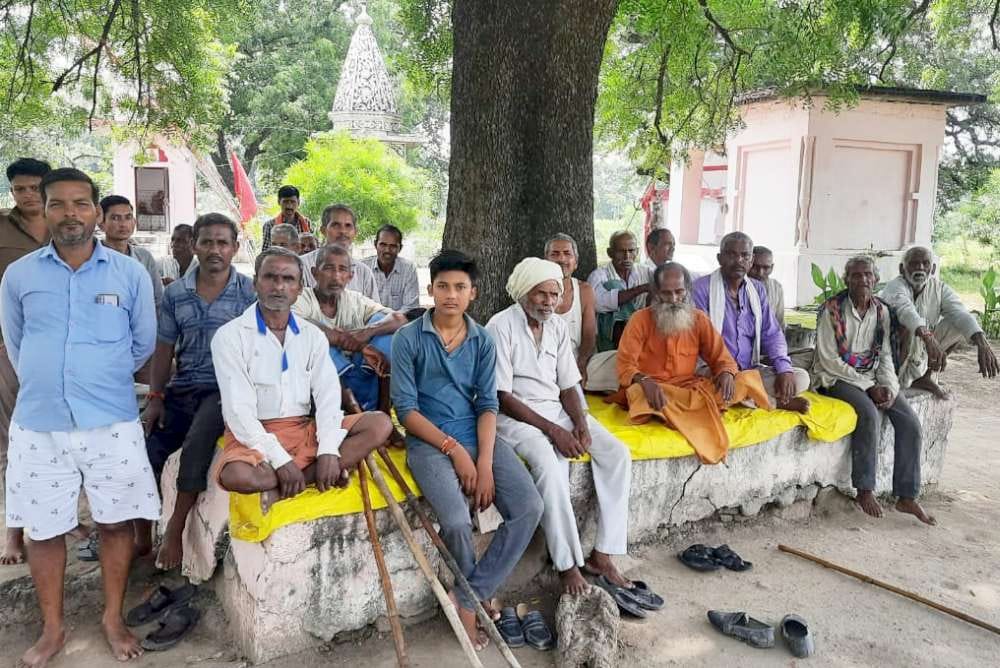 Anna animals licked hundreds of bighas of crop, angry farmers sat on hunger strike
