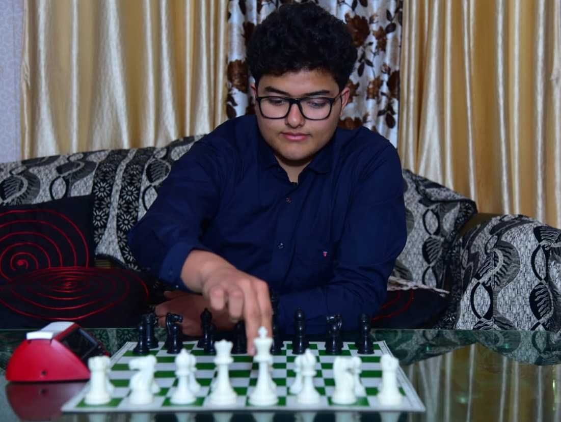 Chess by Sasham in Bageshwar