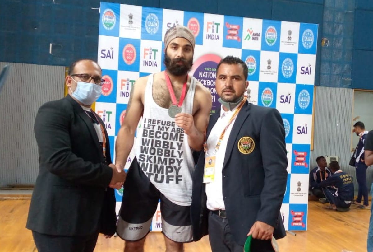 national kickboxing champion in Goa Chamba Simran Kumar win silver medal