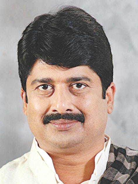 Raja Bhaiya will enter the political arena of the assembly elections from today, Benti will leave the Raj Bhavan, the public service Sankalp Yatra