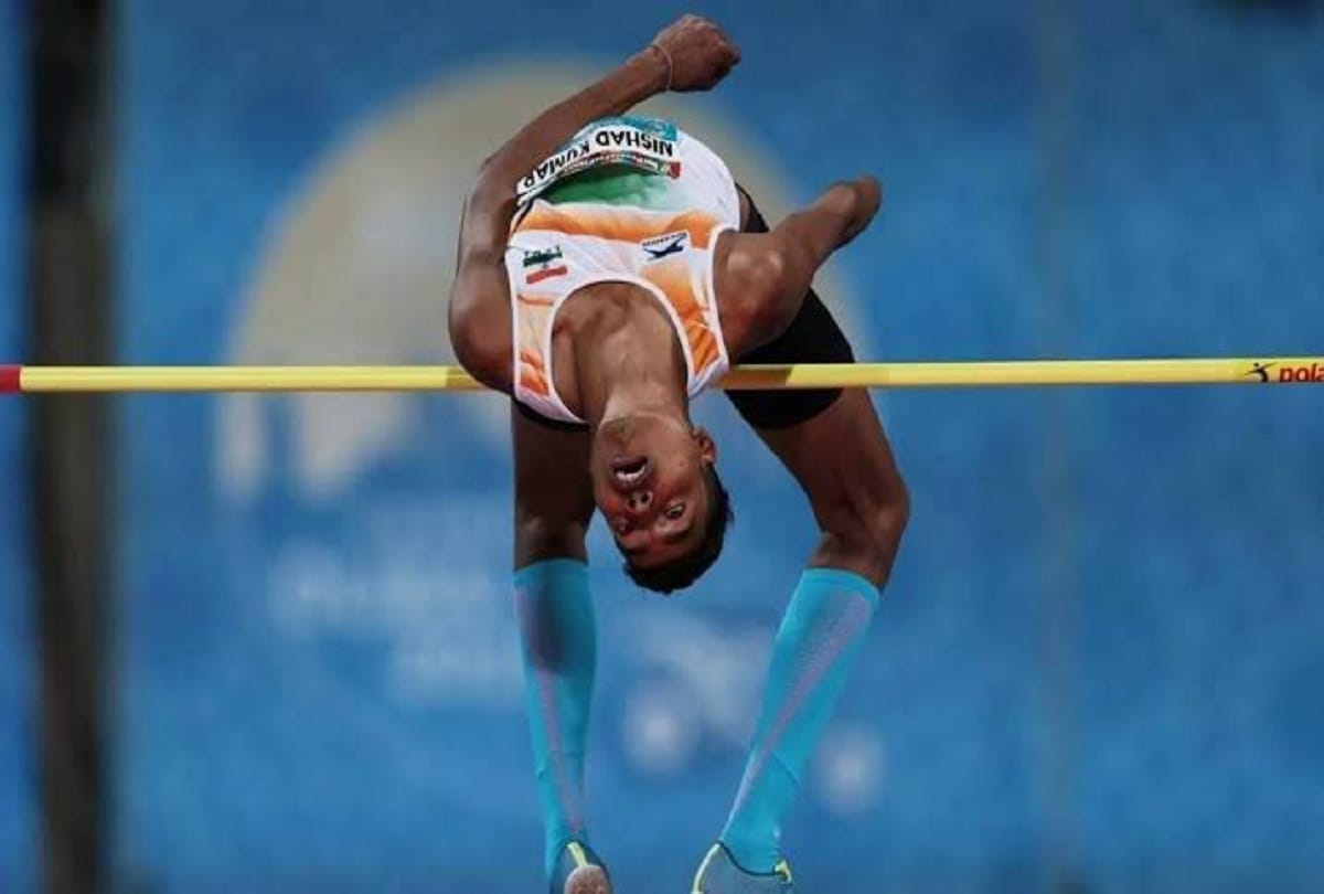 Tokyo Paralympics 2021 Nishad Kumar became emotional after winning silver medal said mother made a player I will put medal around her neck