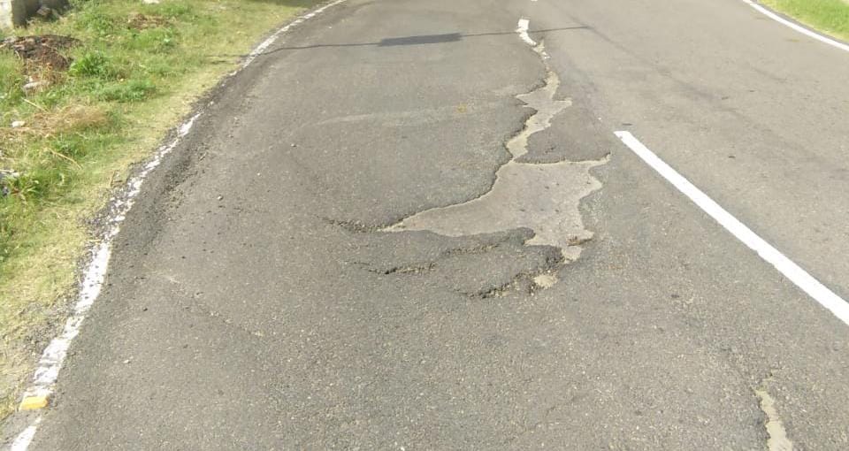 Plenty of potholes on Una-Kalkhar Super Highway