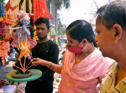 Krishna Janmashtami in Bhole city varanasi: Kanha will be born in house in Mohratri today