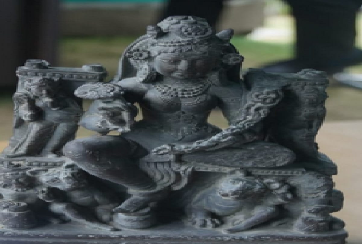 J&K: 1200 year old idol of Goddess Durga found from Khan Sahib in Budgam, being shifted to museum