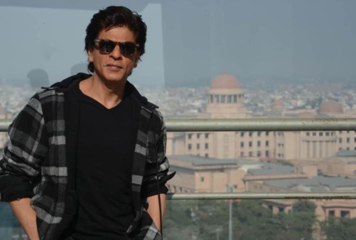 shahrukh khan net worth 2021 income salary and business income