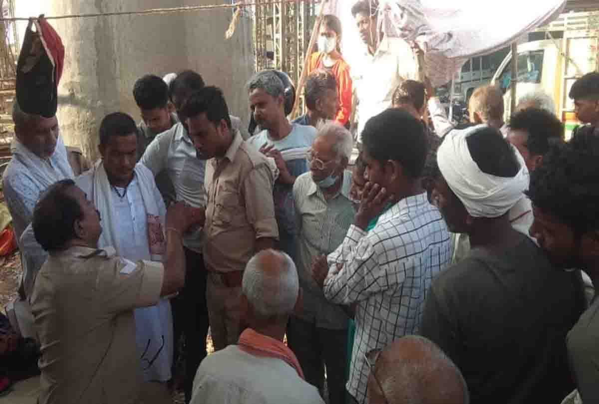 Kanpur Dehat: Uncle and nephew clashed for the last rites of the woman