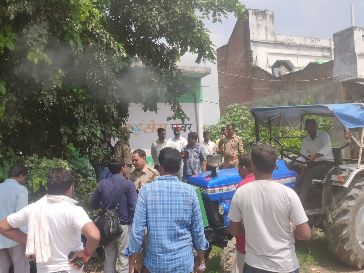 protest against tehseel team