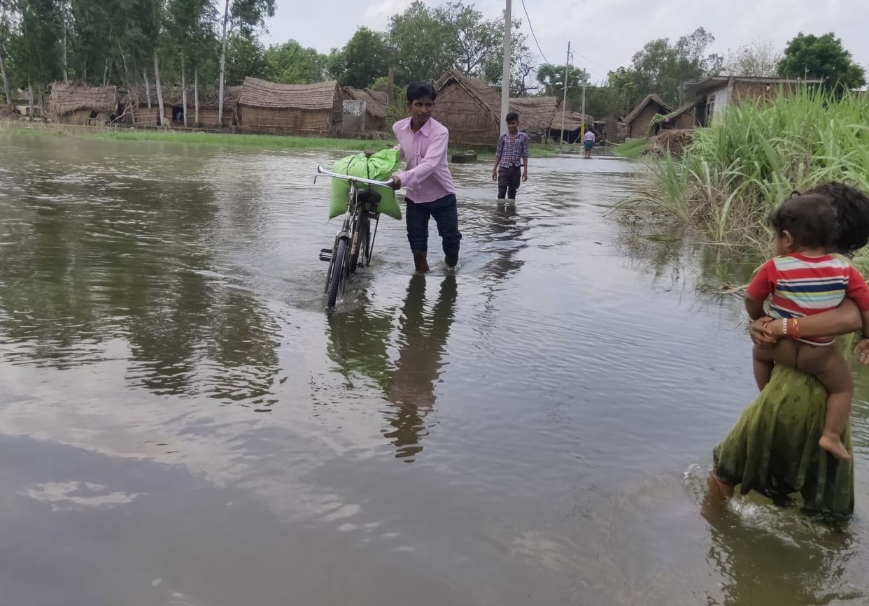A boat on the way, the village became an island