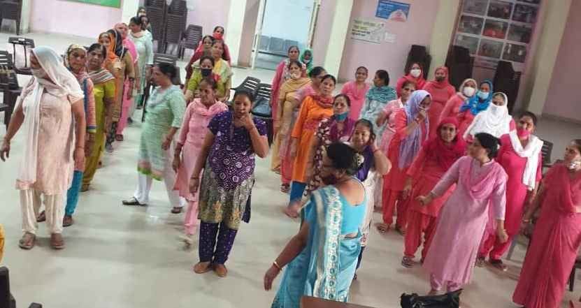On the lines of play schools, children will get education in Anganwadi center