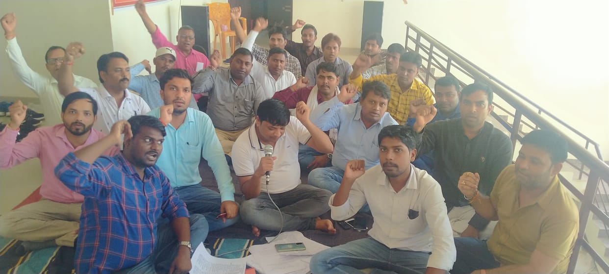 Two-day calling attention program by junior engineer