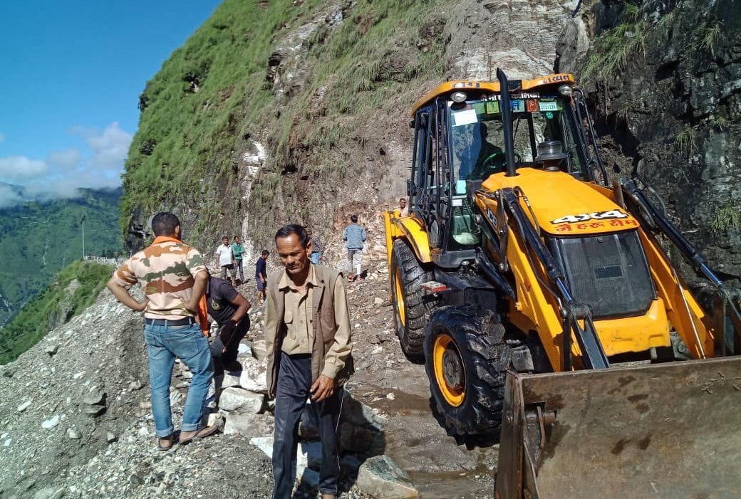 Uttarakhand Weather Today Latest News: More than 35 danger incidents in Munsiyari