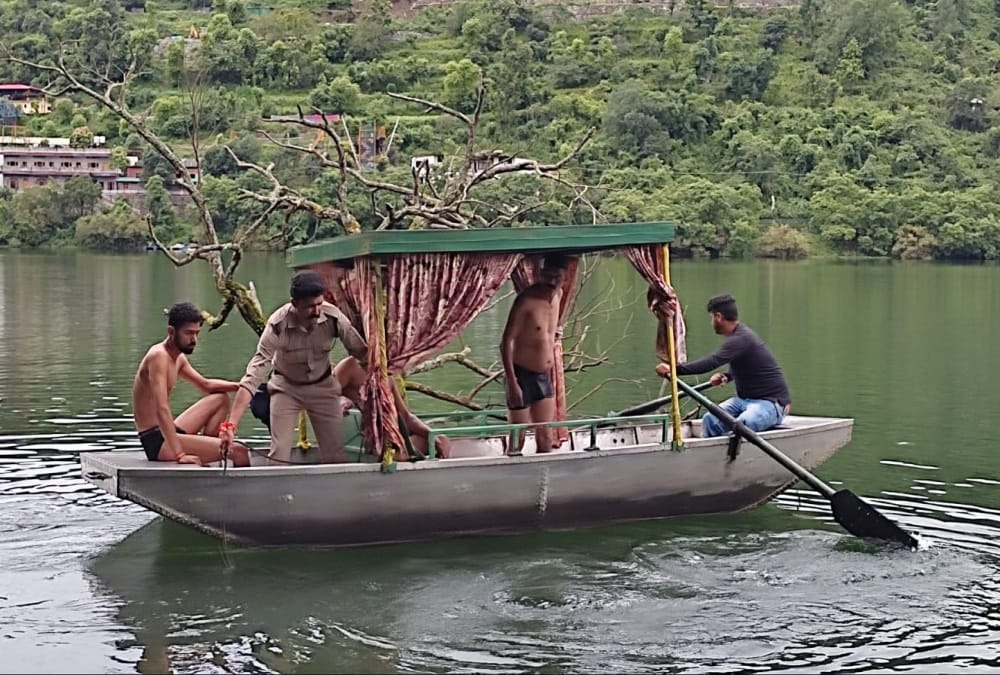 Nainital News: Naukuchiatal Lake Resort Employee Drown in lake