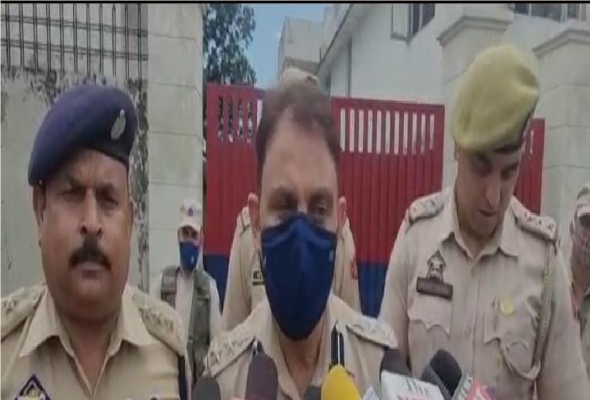 Jammu and Kashmir Lakhanpur police arrested four Rohingyas will be sent to the holding center