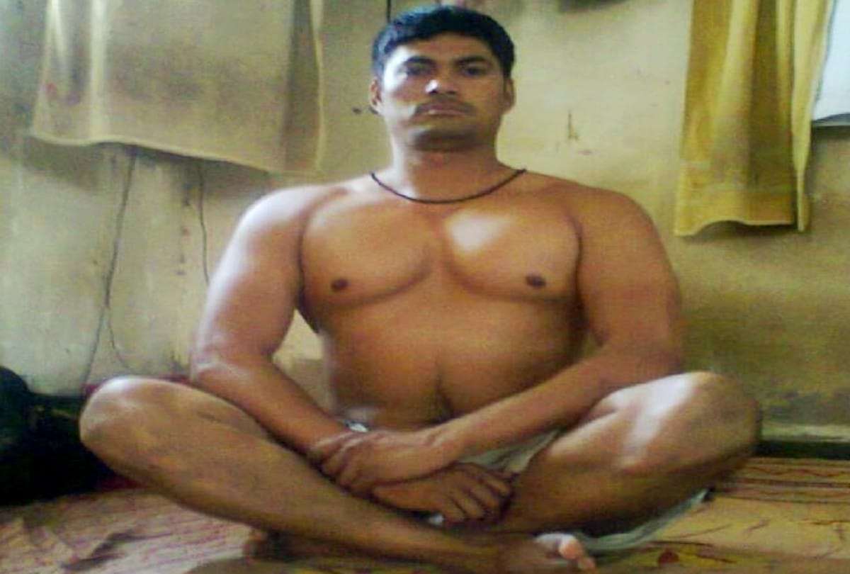 Agra Wanted Criminal Mukesh Thakur Encounter News: wanted criminal Mukesh Thakur killed in police encounter in Agra