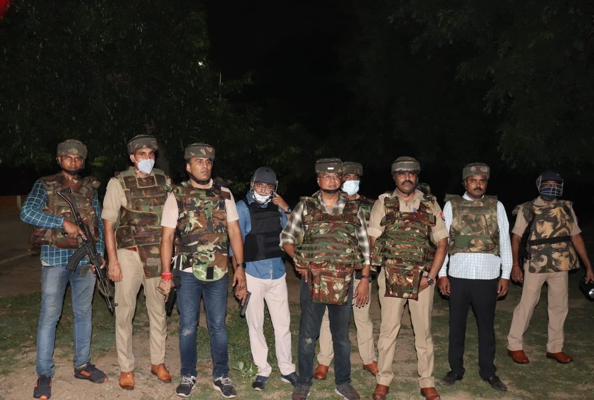 Agra Wanted Criminal Mukesh Thakur Encounter News: wanted criminal Mukesh Thakur killed in police encounter in Agra