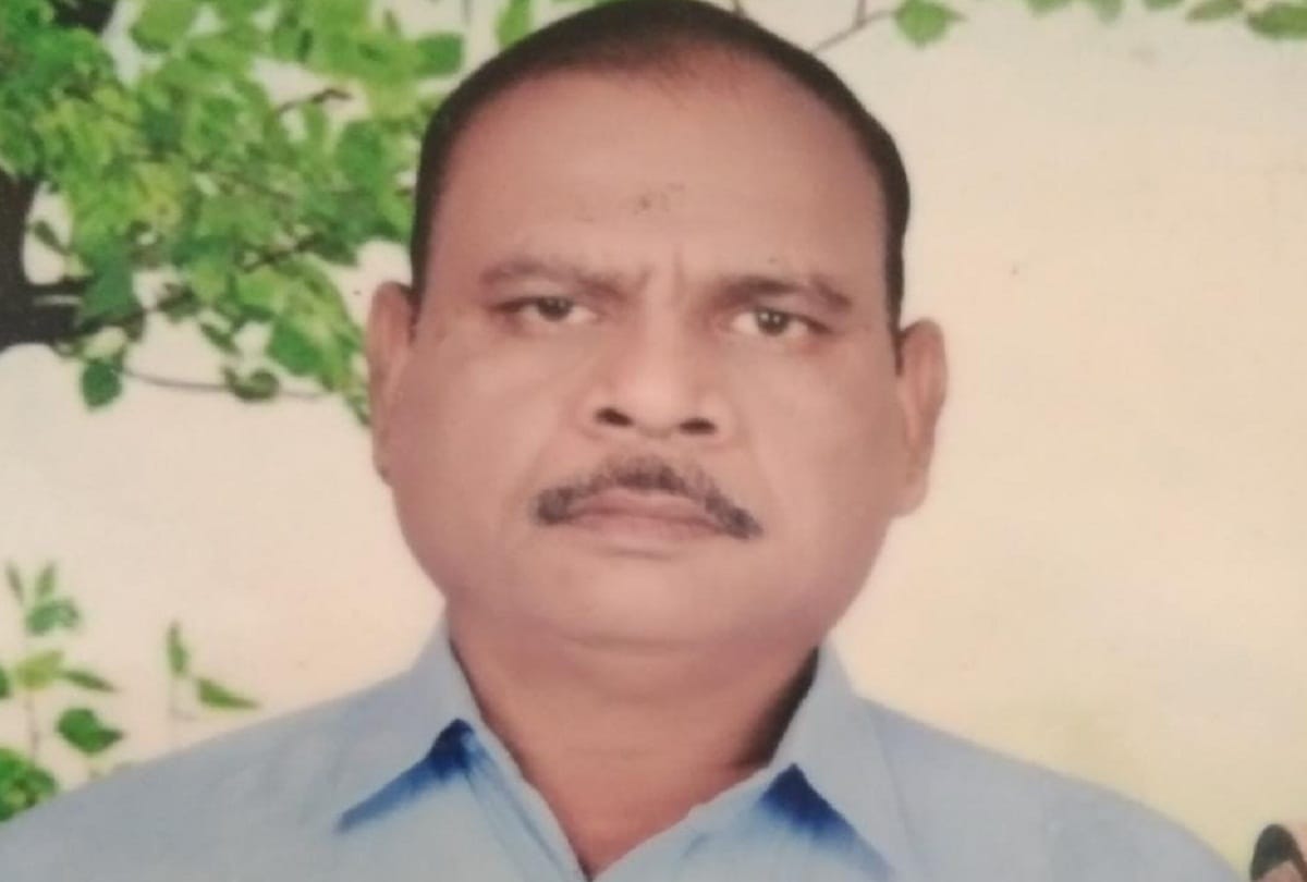 Ritired employee of kila shot died in prayagraj