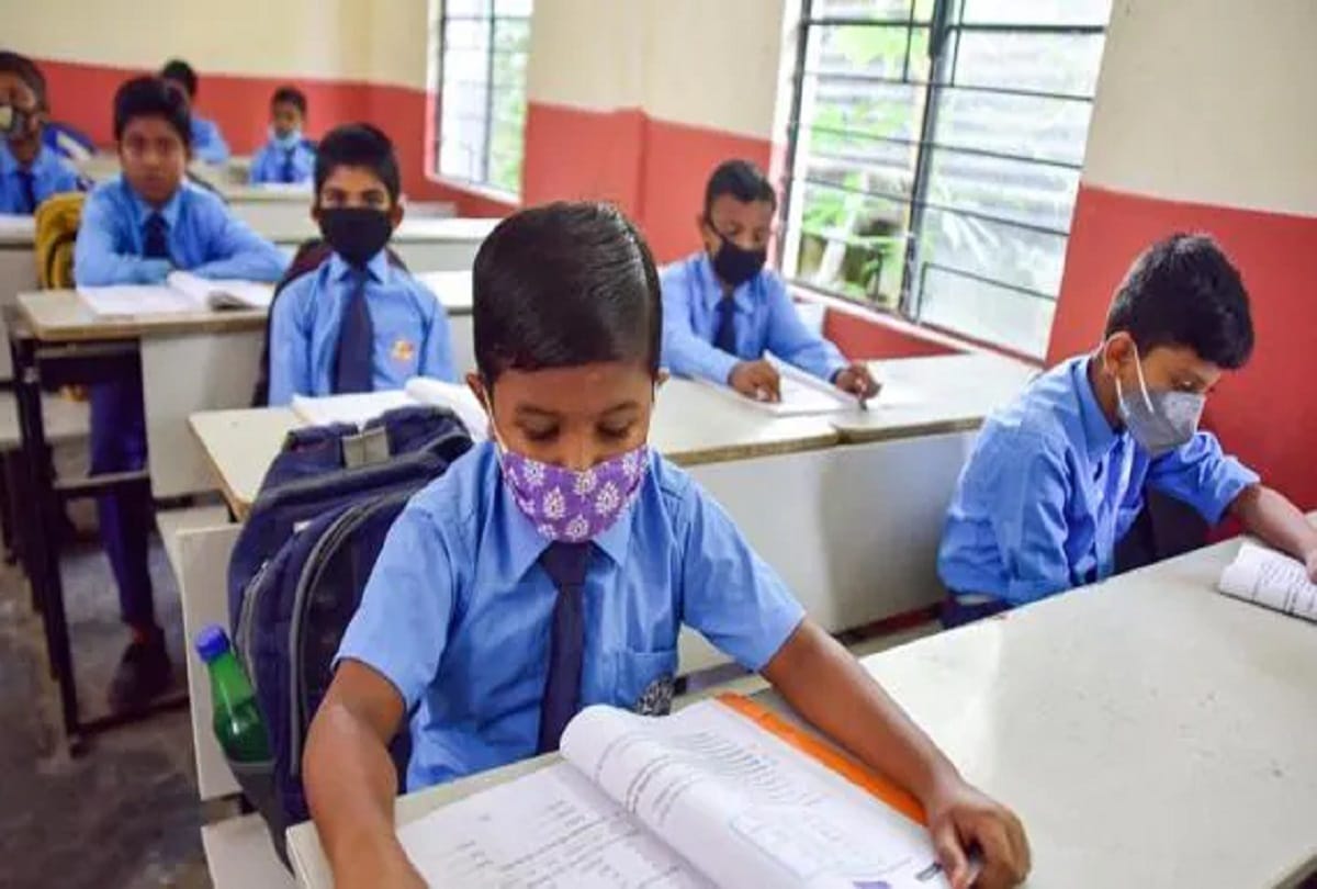 Omicron Virus in India, Government Plan Carefully Before Closing Schools in New Covid Variant Pandemic