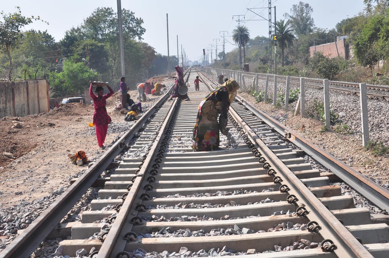 Train robbery: All efforts of GRP in vain, no clue of robbers