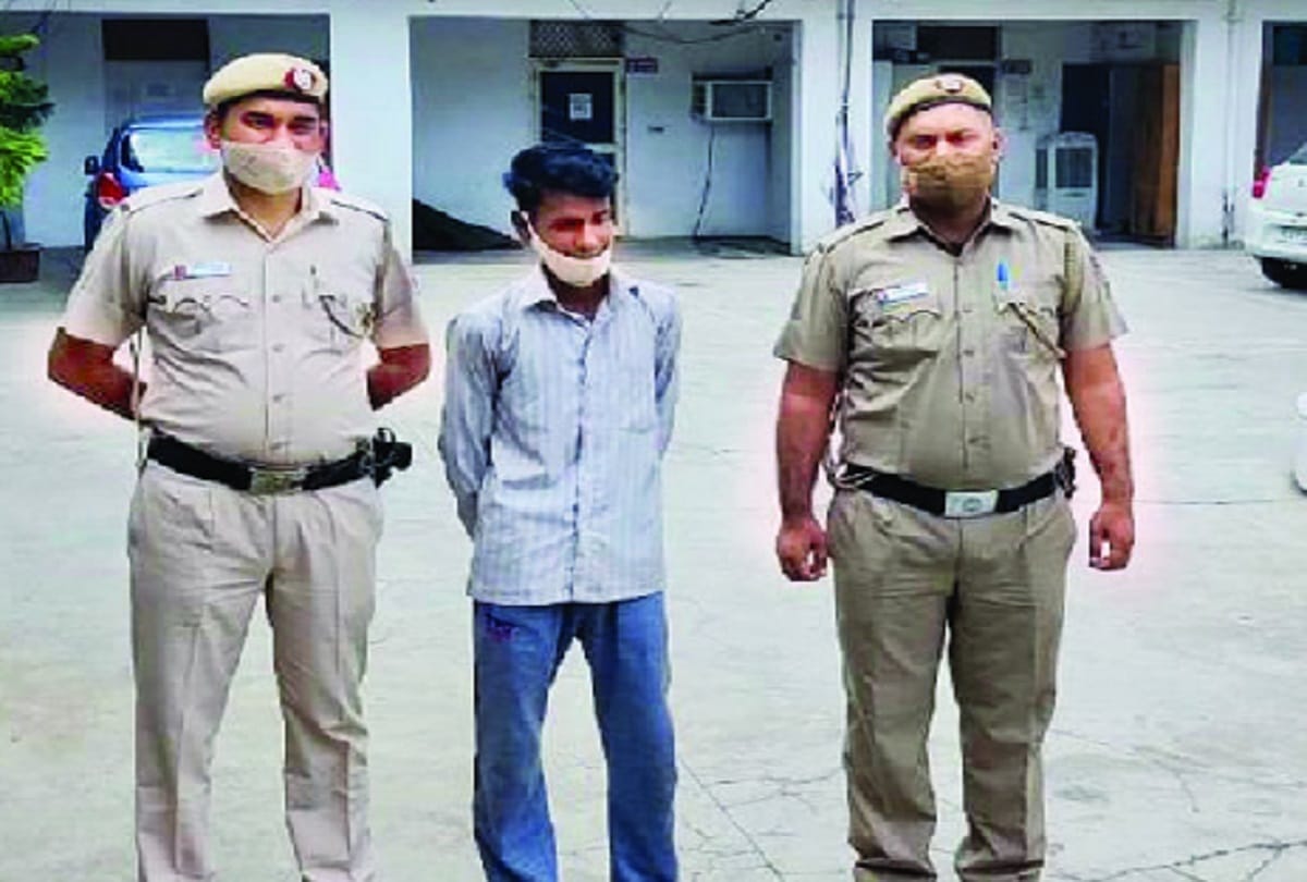 Delhi News : Man used to take porn videos from minor girls posing as women arrested