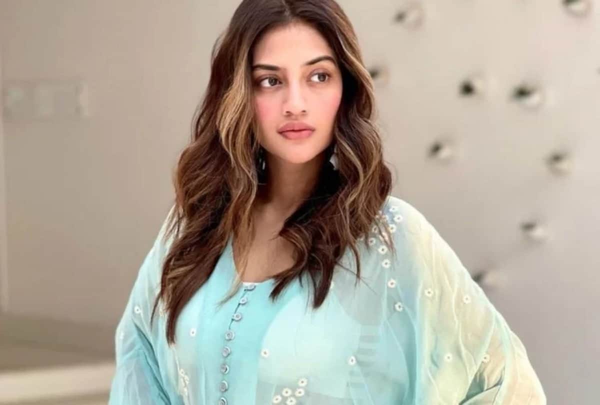 nusrat jahan gets angry on asking father name of his son says it is like putting a blame on women character