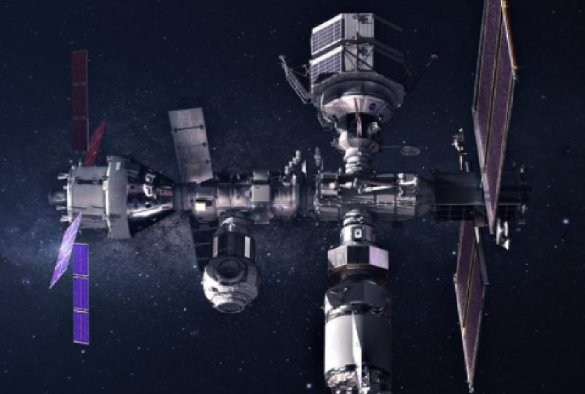 Artemis mission 2025 Nasa is ready to send first lady on moon know full detail of this mission