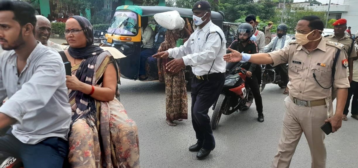 SP launched vehicle checking campaign in the city