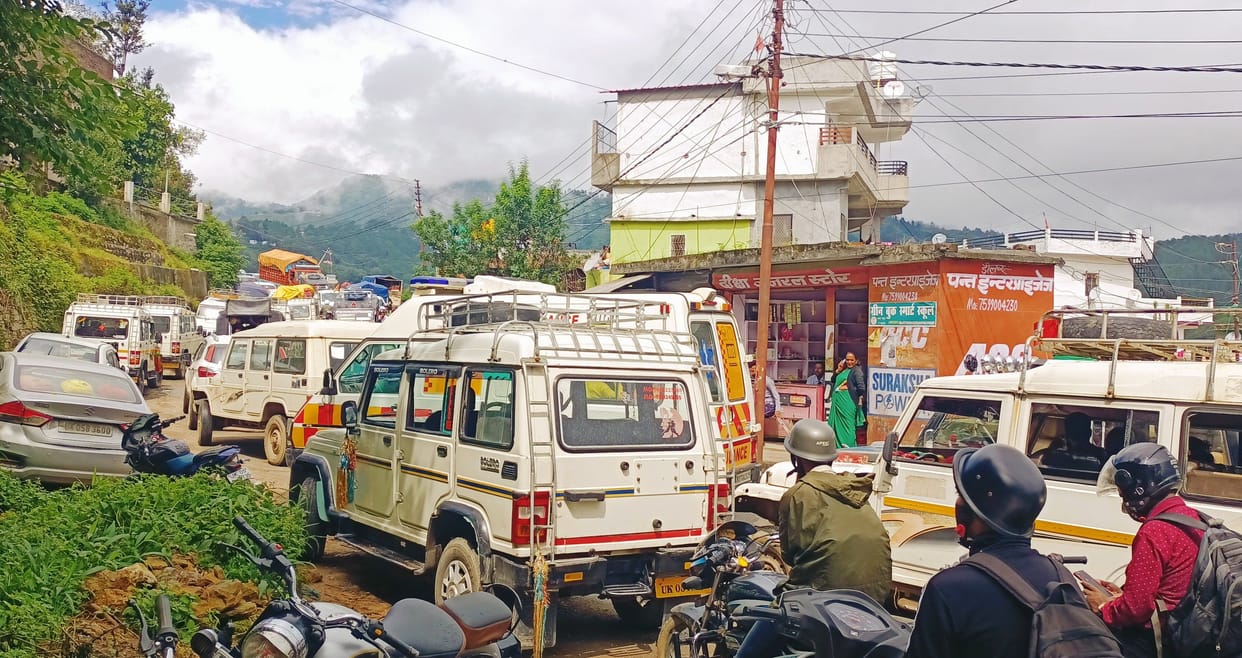 108 ambulance taking patient to hospital stuck in jam