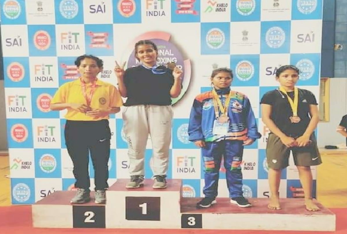 national Senior kick boxing competition: Kinnaurs Vinakshi and Sujata got gold, Deepika won silver
