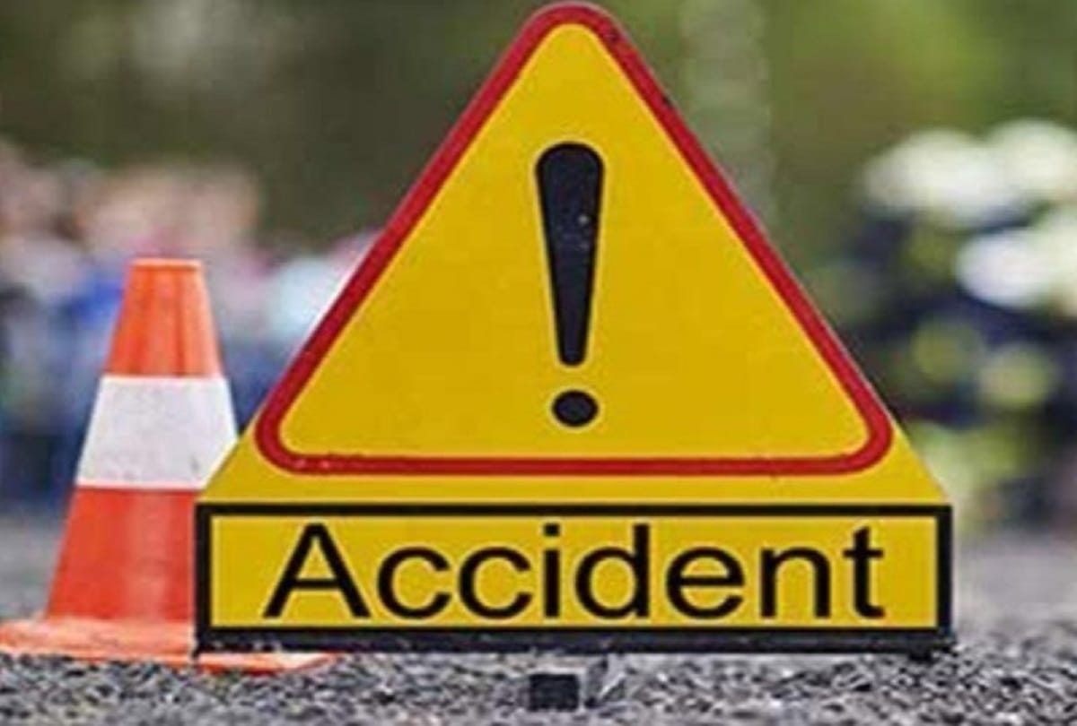 two died in saharanpur after speeding bike collided with a dumpher