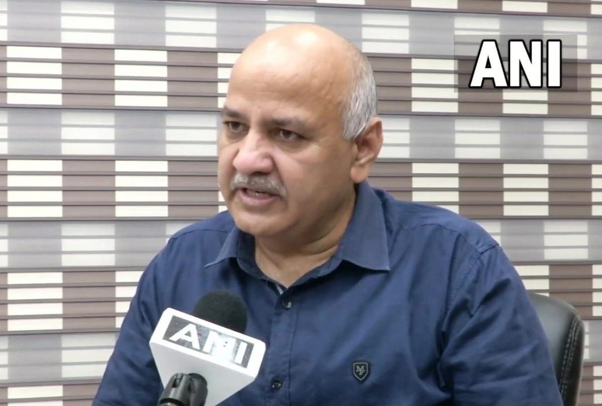 Sisodia wrote a letter demanding to stop the National Achievement Survey immediately