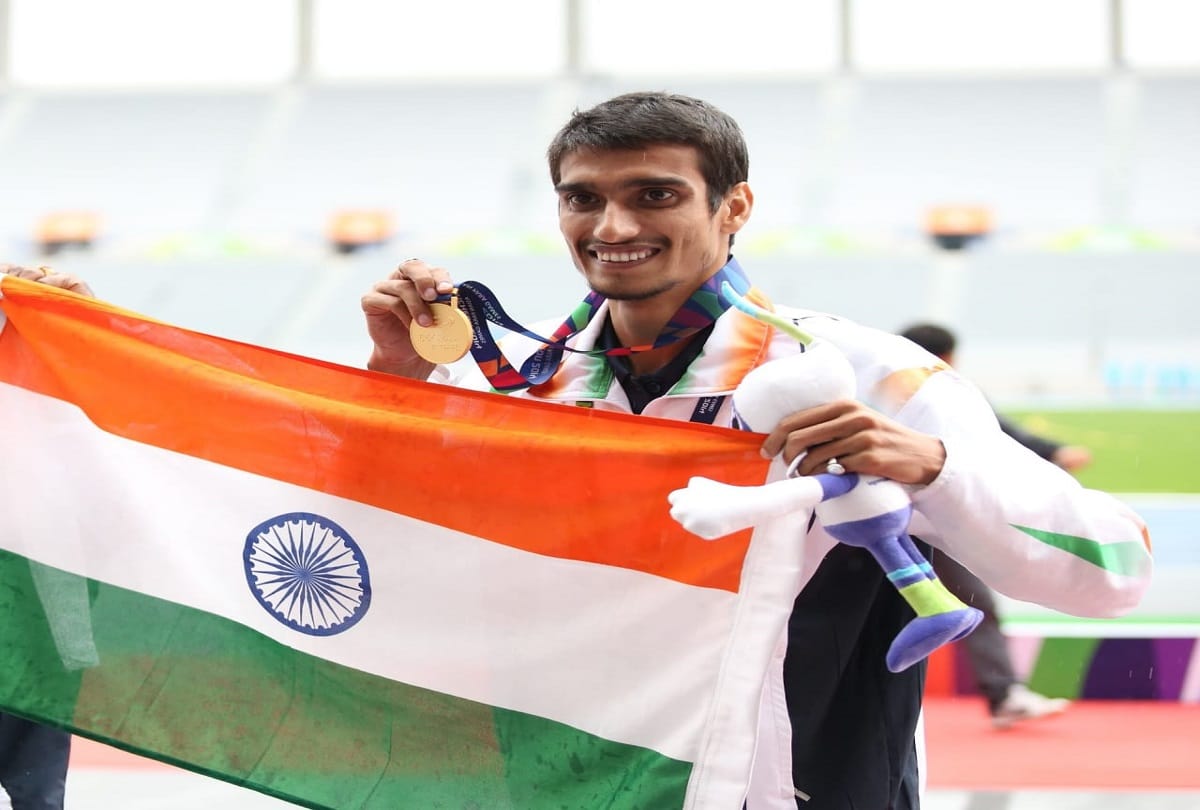 Tokyo Paralympics Bronze medalist Sharad Kumar was crying at night due to knee bend he was hurt a day before the match