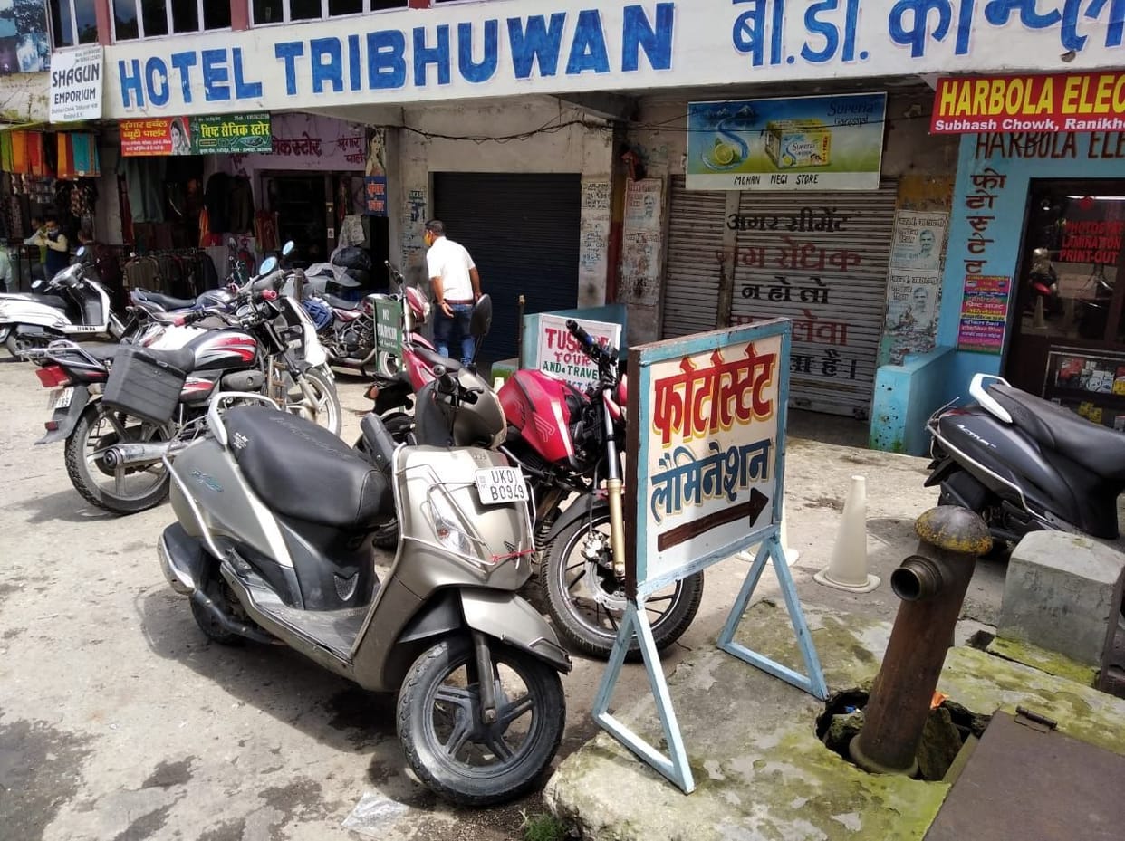 People of Ranikhet are troubled by the momentary jam, strict rules are needed