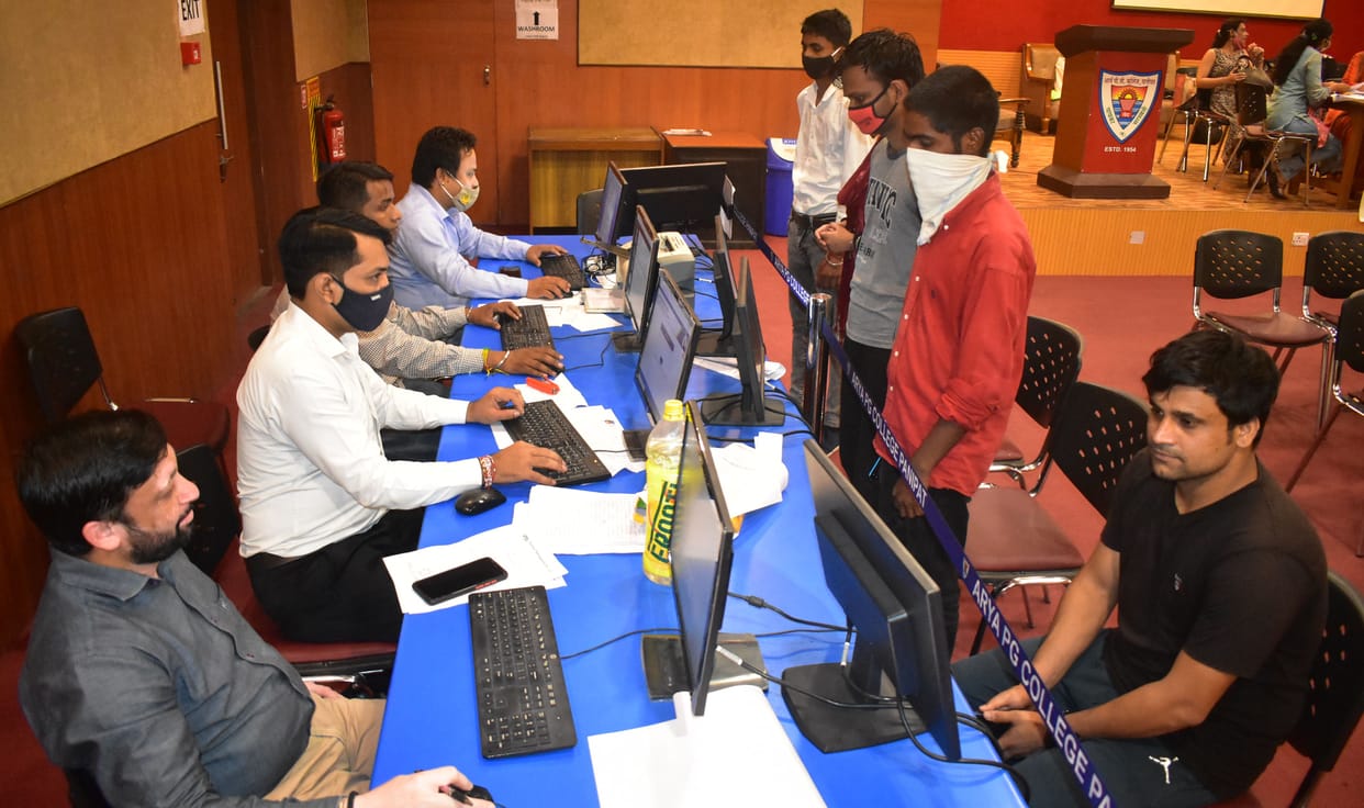 Then the date of online application extended, now you will be able to apply till 6 September