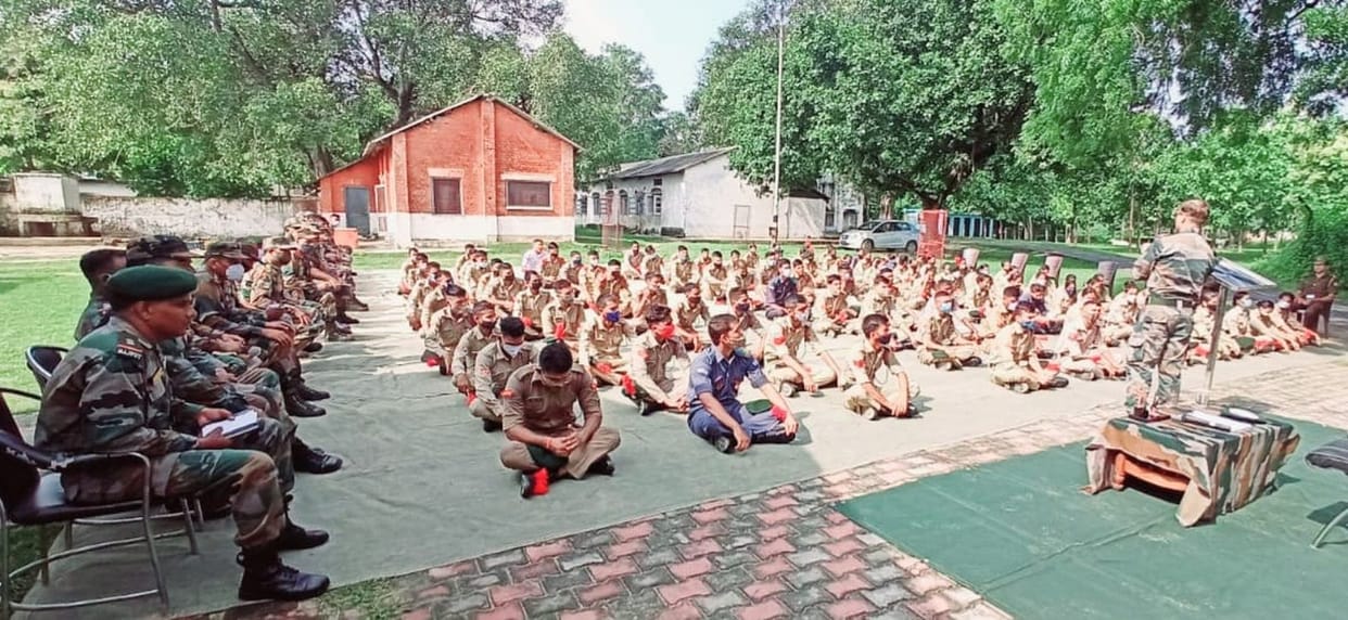 Cadets learned to use weapons