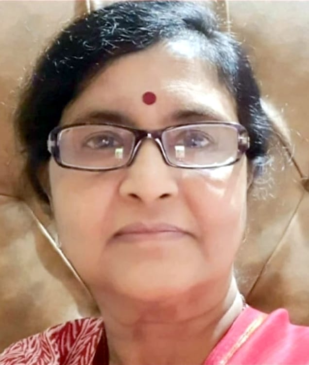 Rashmi Agarwal is promoting Hindi with writing