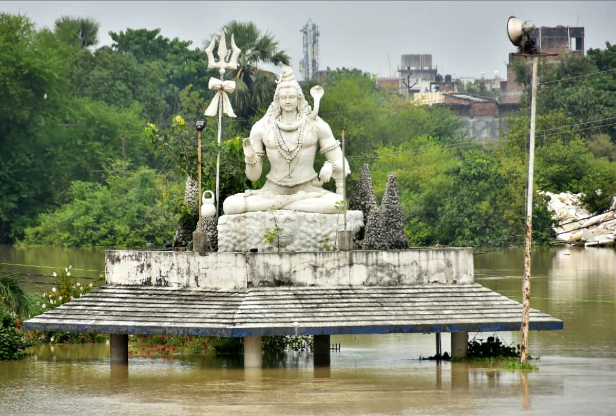 Rapti water level reached near 1998 Flood in Gorakhpur