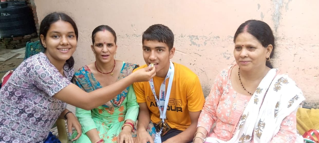 Rohit returns after winning gold in Asian Junior Boxing Championship