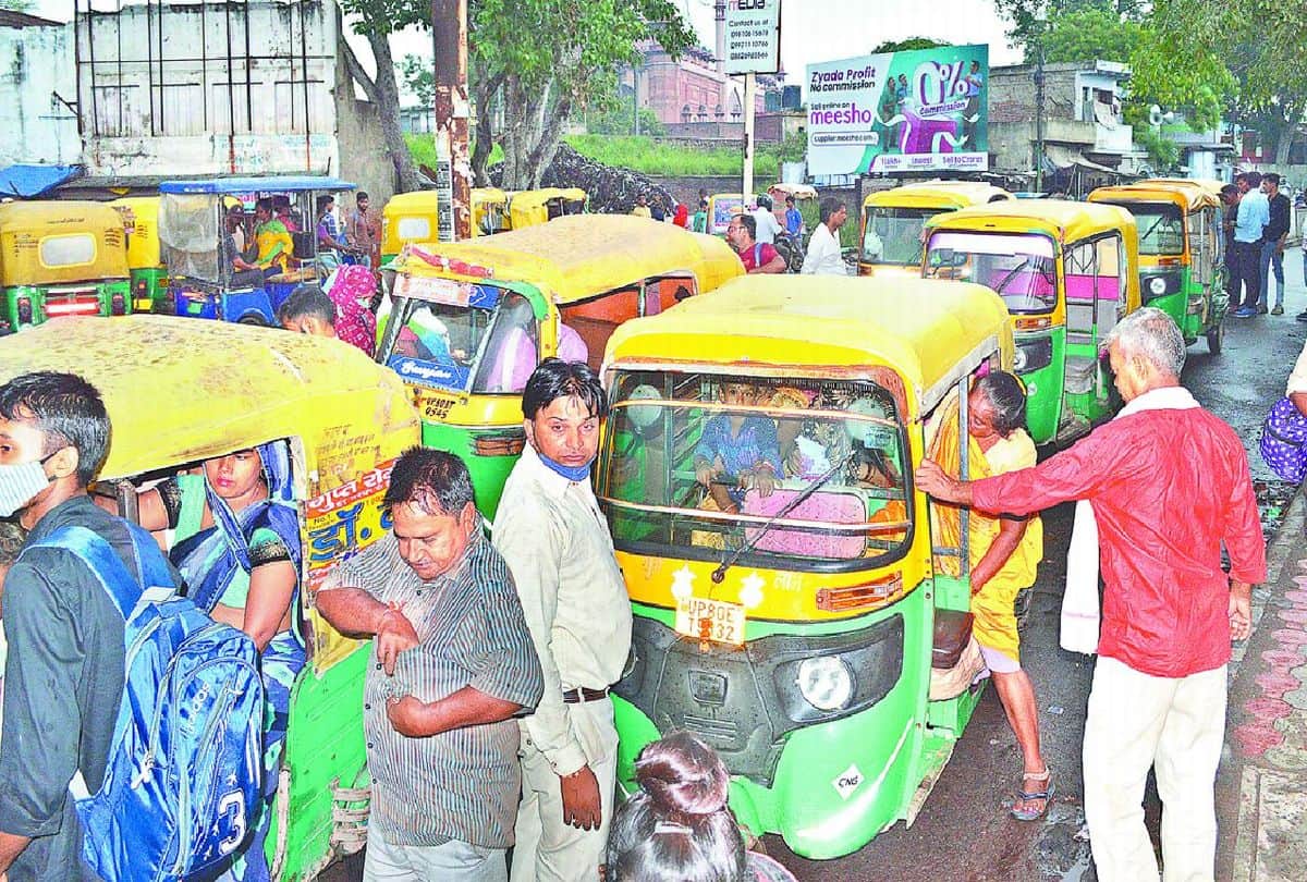 Agra Parking News: Illegal recovery in the name of parking in Agra