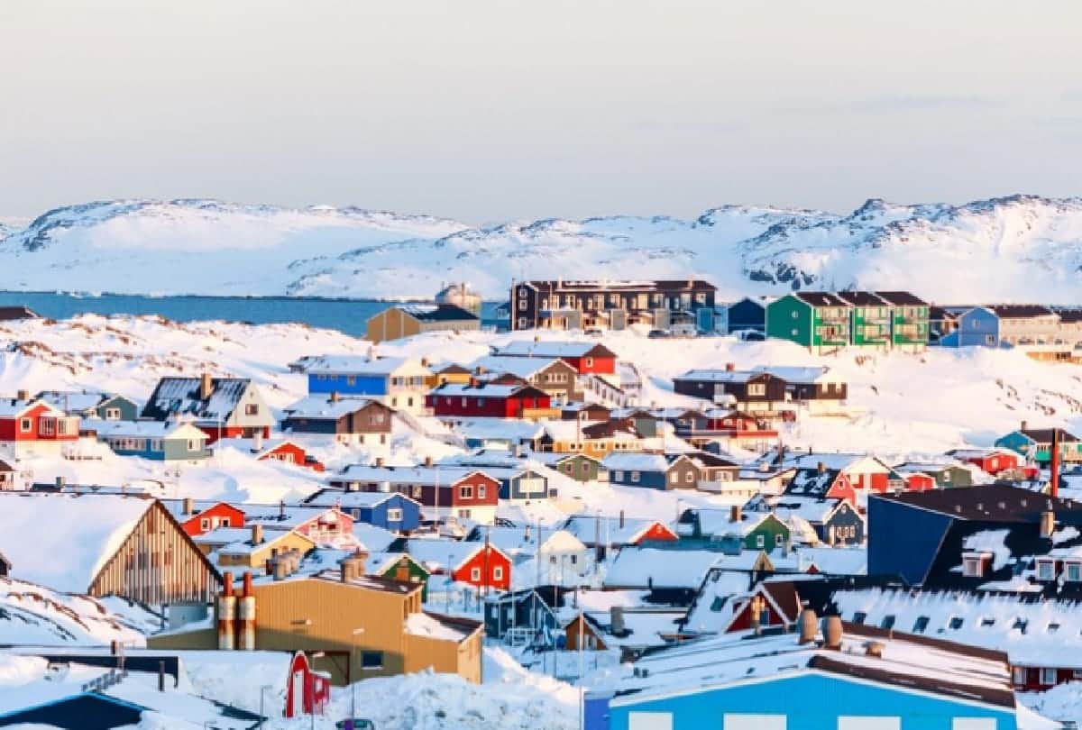 Interesting Story of World's largest island Greenland where there is not a single ant