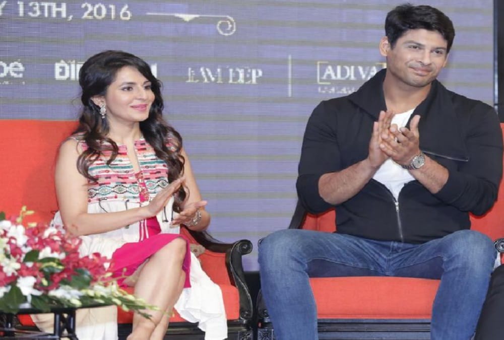 Siddharth shukla Death: Actress Roop Durgapal Emotional on Siddharth Demise