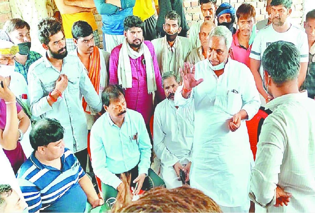 Fever Out Break Two Death In Mathura District Latest News